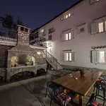 One-bedroom In Lxxxiv