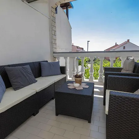One-bedroom In Lxxxiv *
